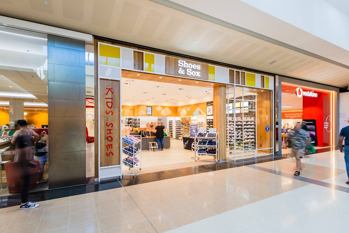 Shoes & Sox storefront image