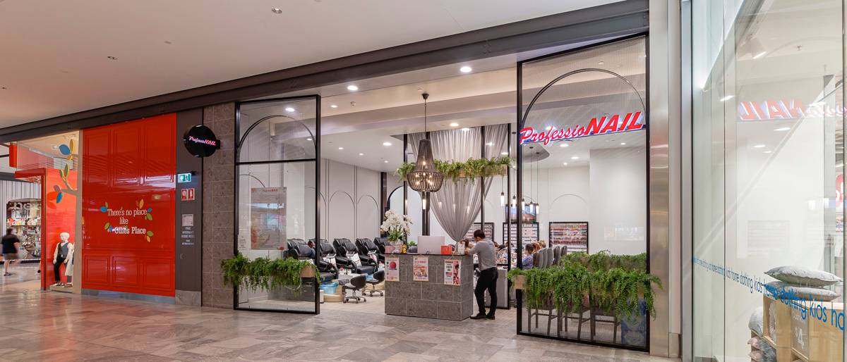ProfessioNAIL storefront image