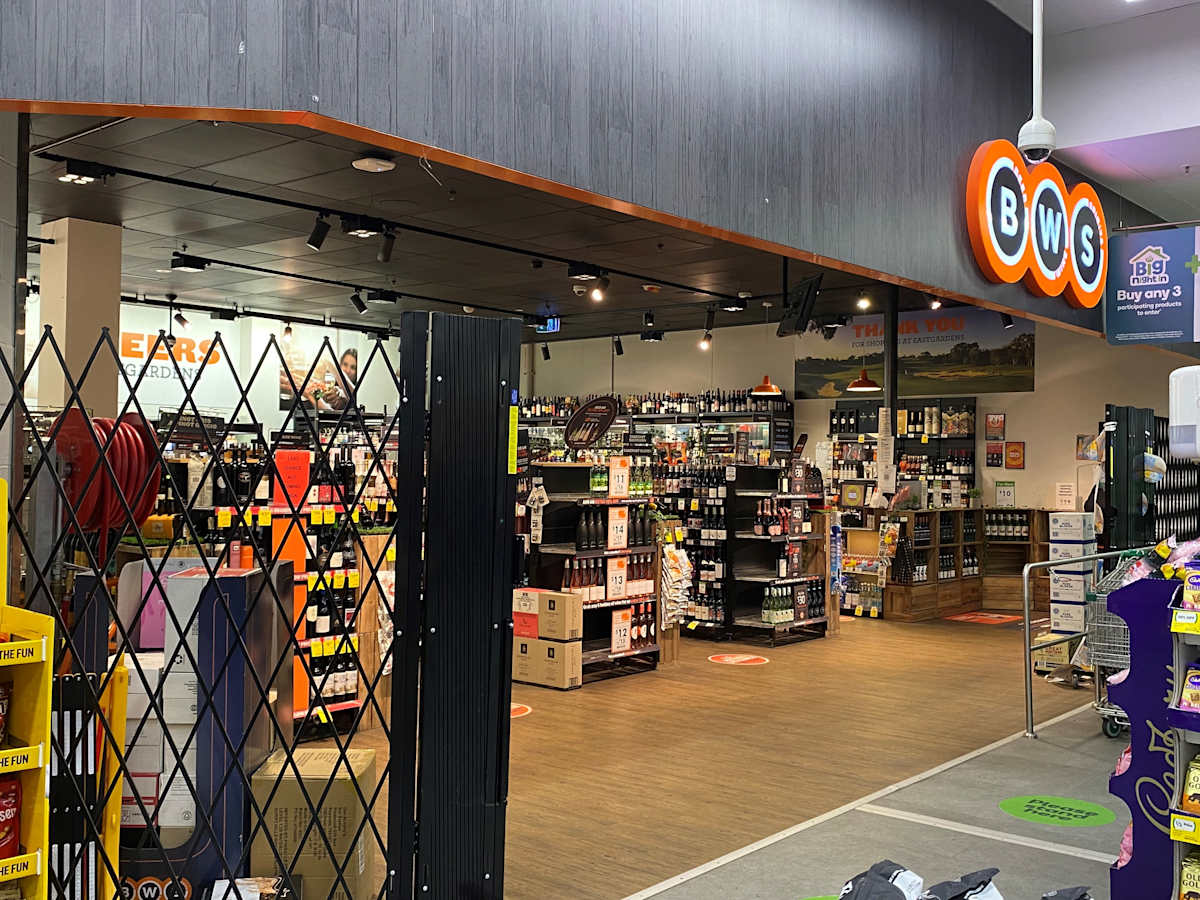 BWS storefront image