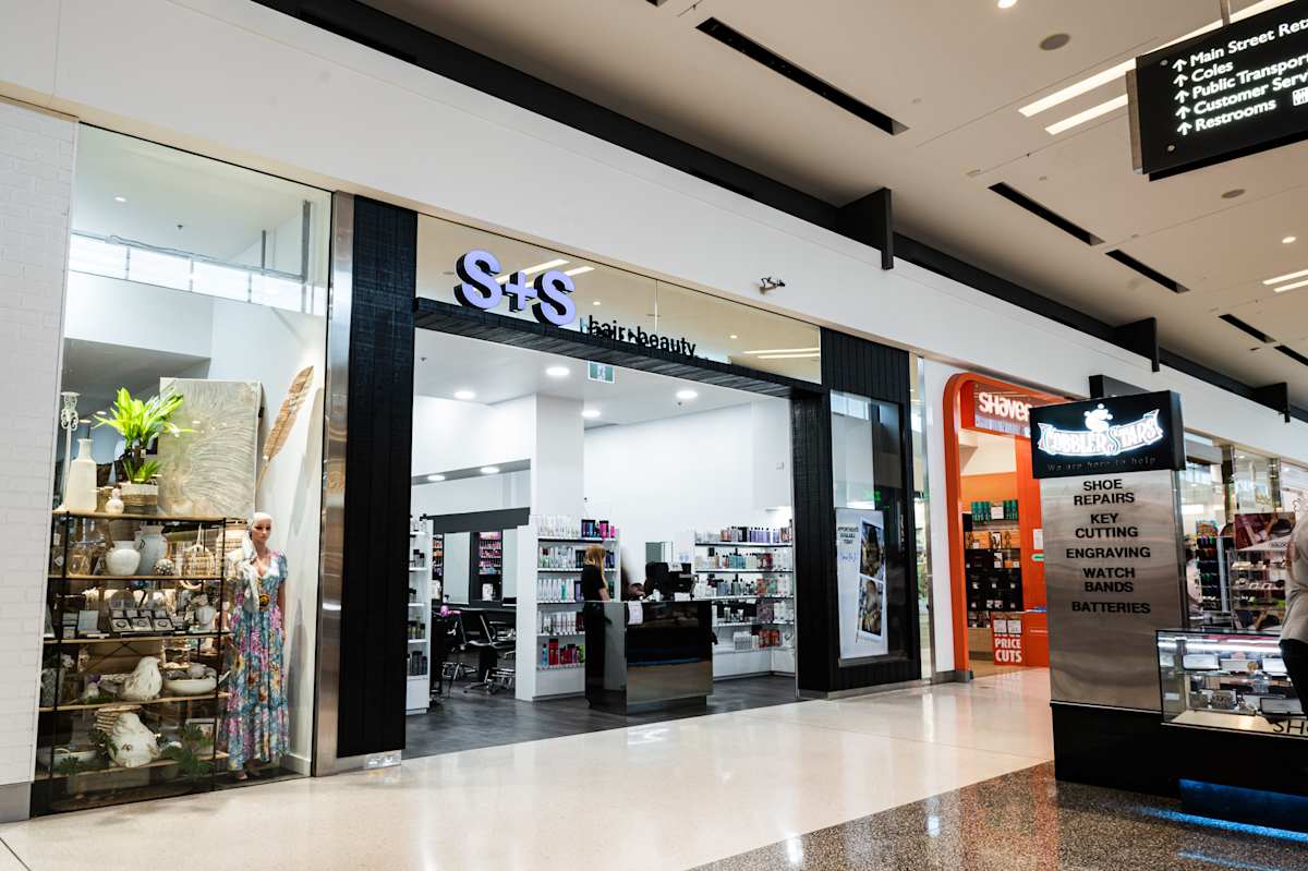 S+S Hair storefront image