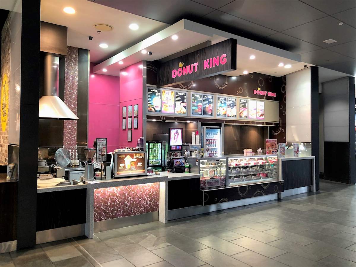 Donut King storefront image