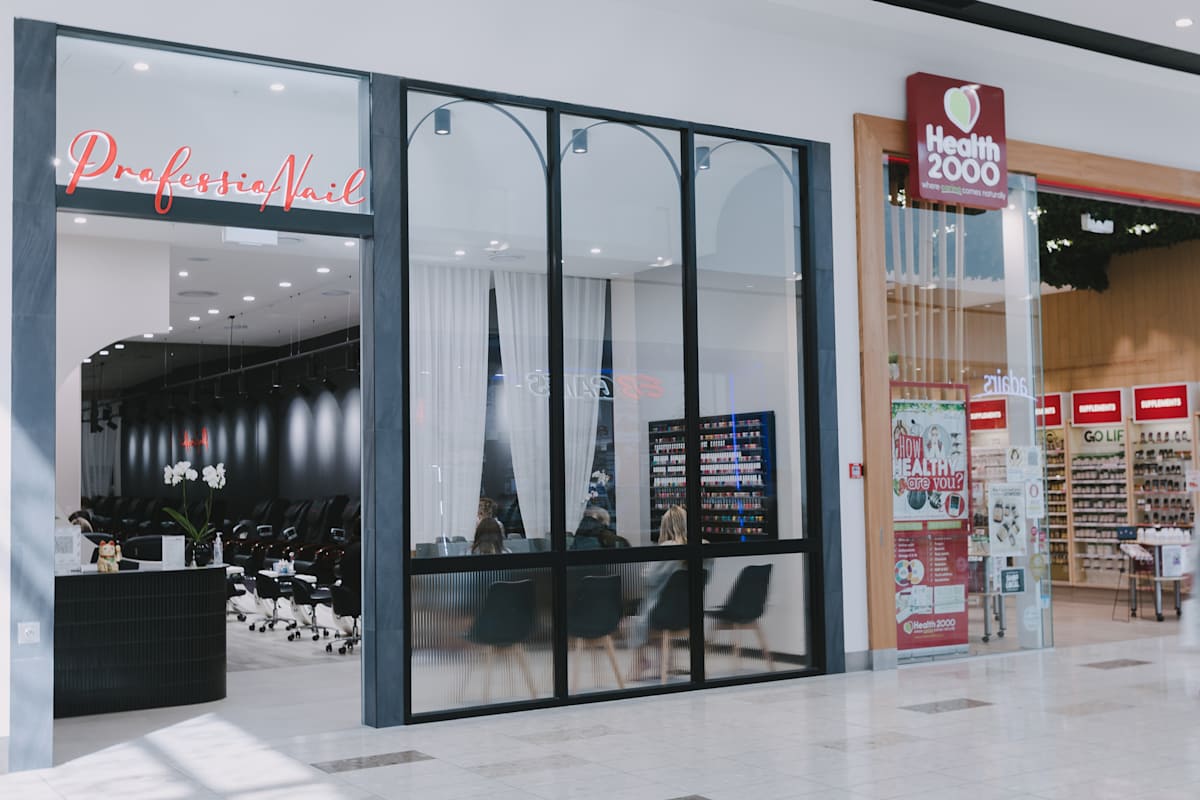 ProfessioNAIL (Level 2) storefront image