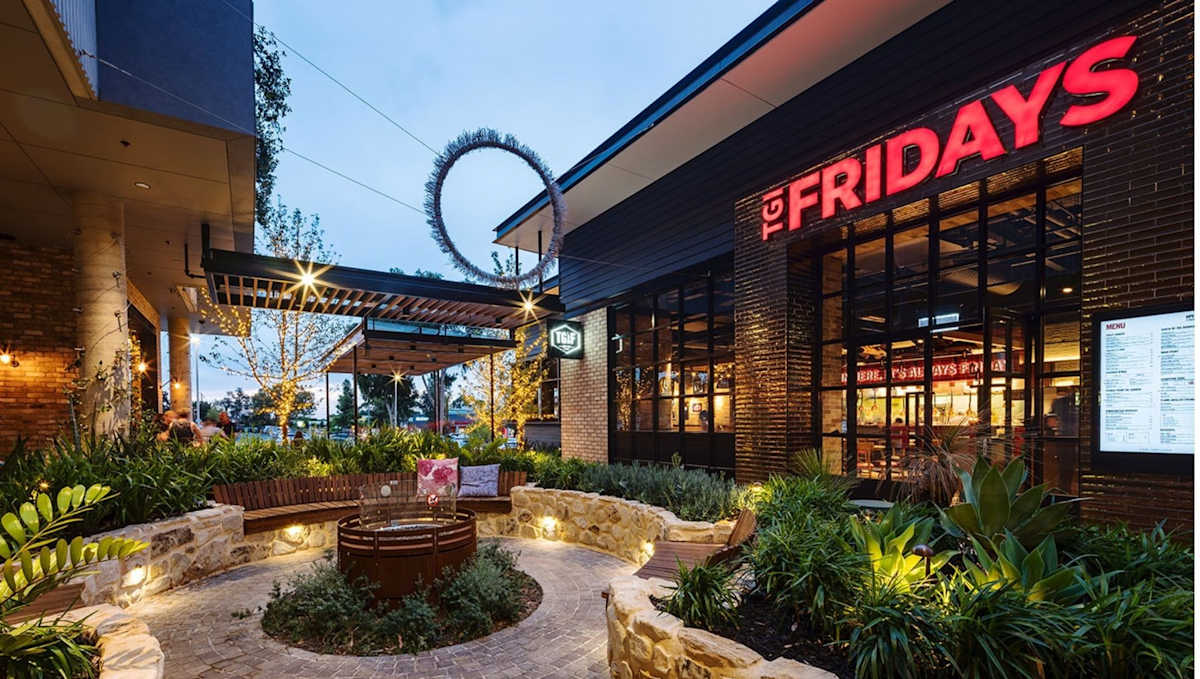 TGI Fridays storefront image