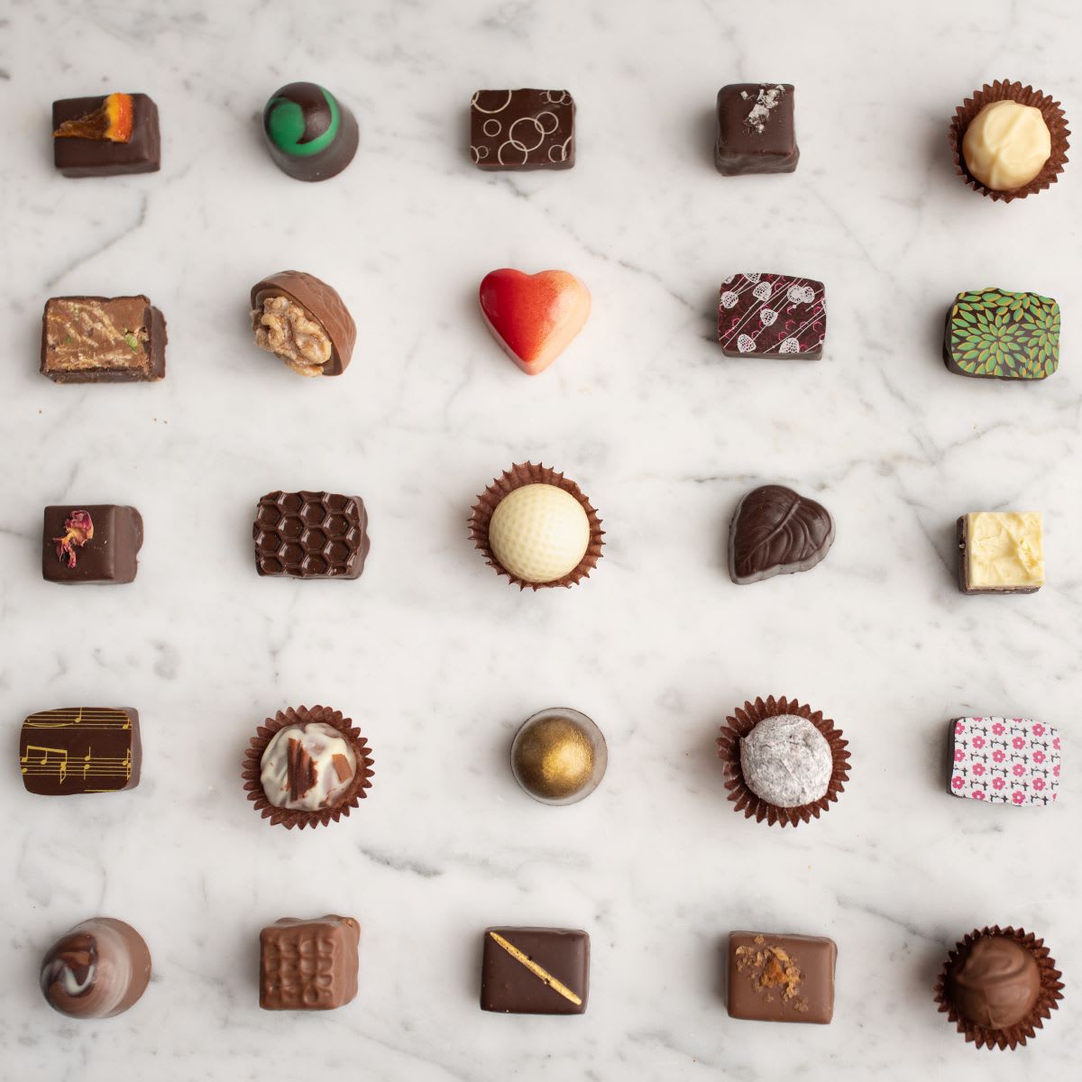 Selene's Chocolate Bar Hero Image