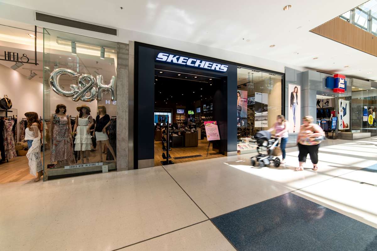 Skechers storefront image