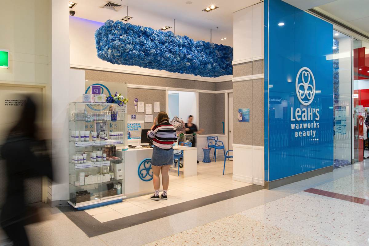 Leah's Waxworks storefront image