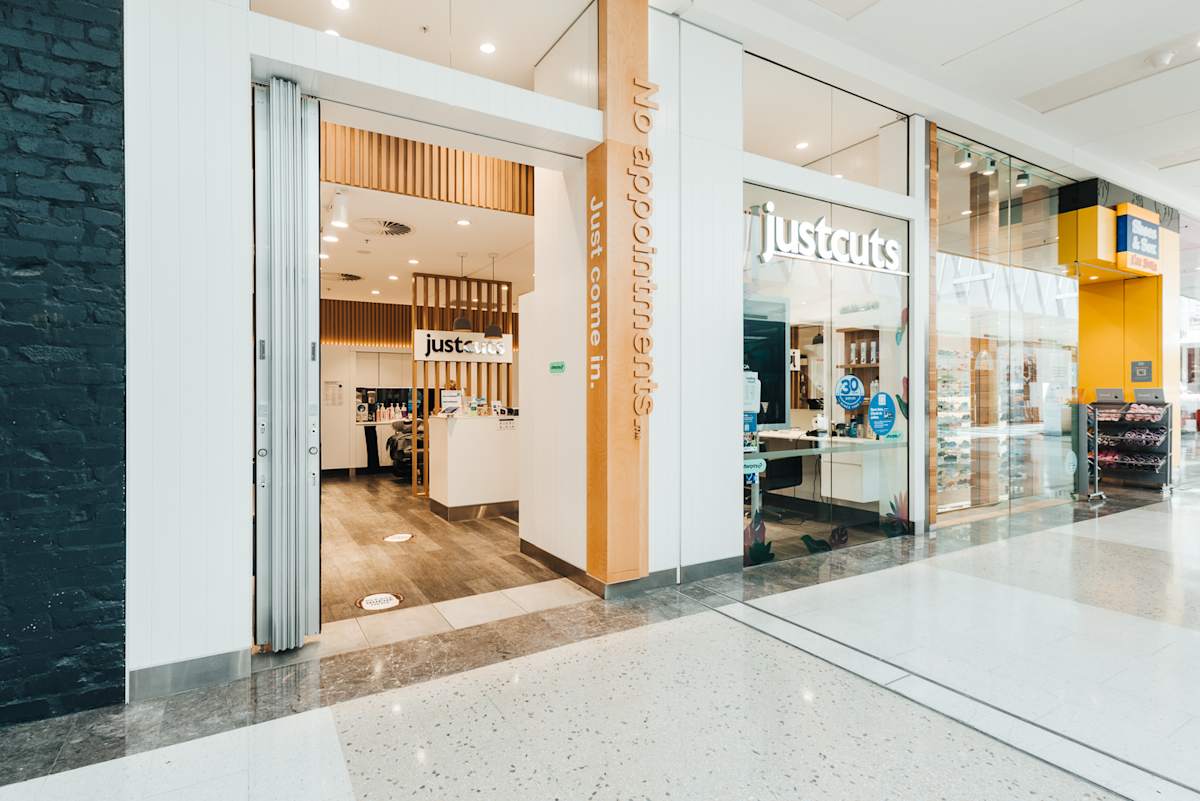 Just Cuts storefront image