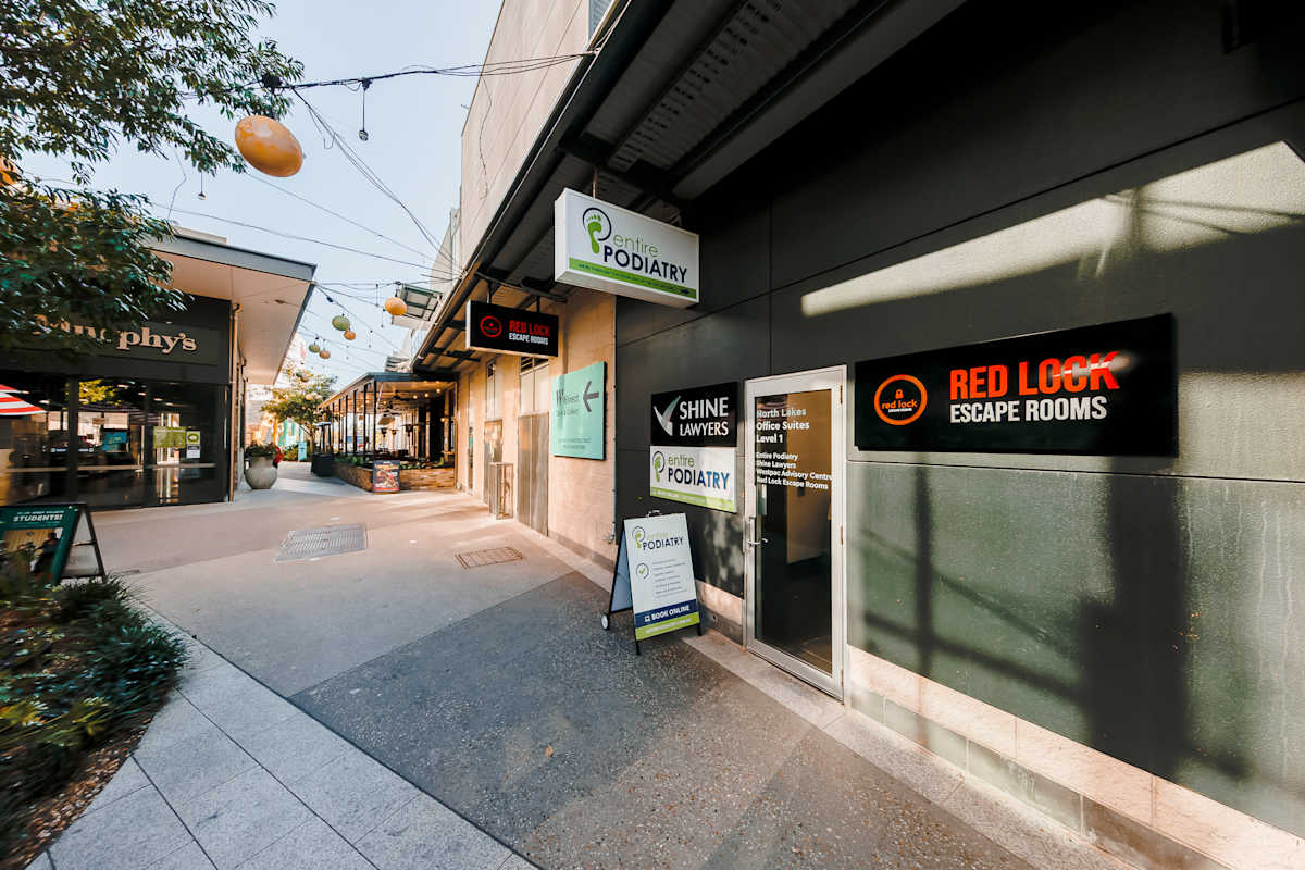 Red Lock Escape Rooms storefront image
