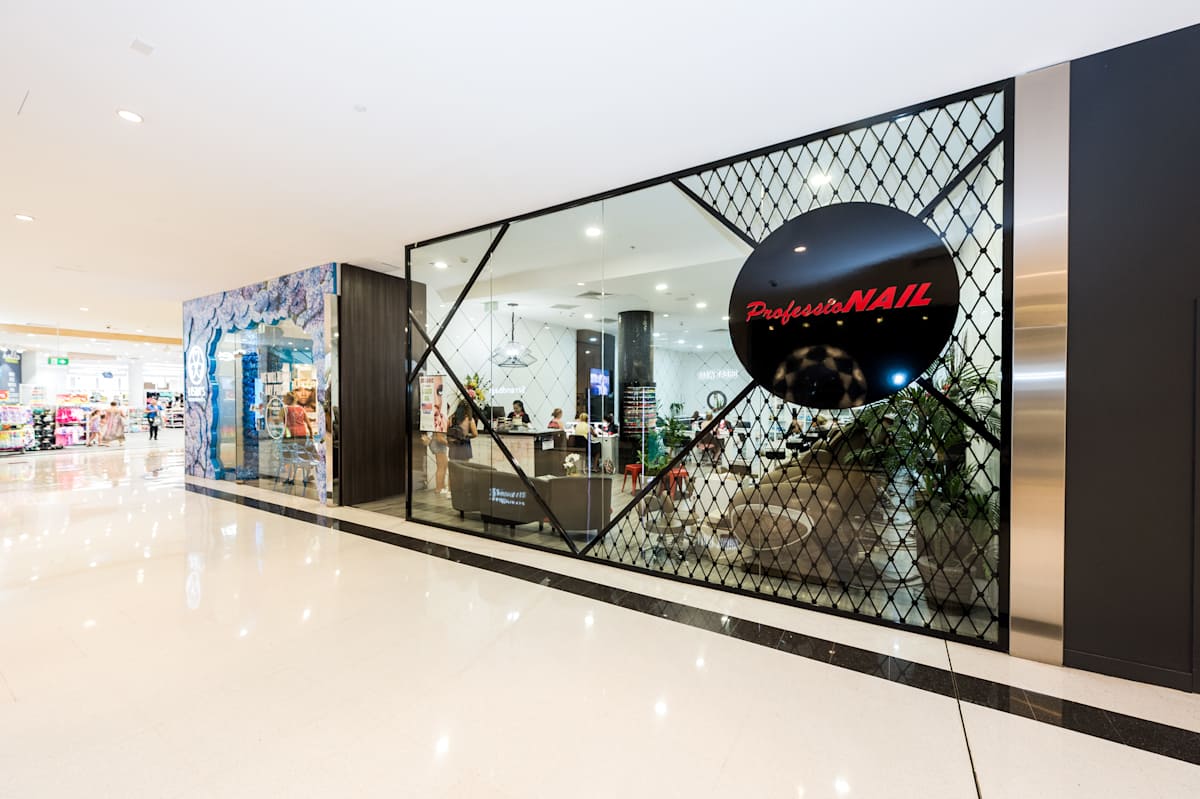 ProfessioNAIL - Level 2 storefront image