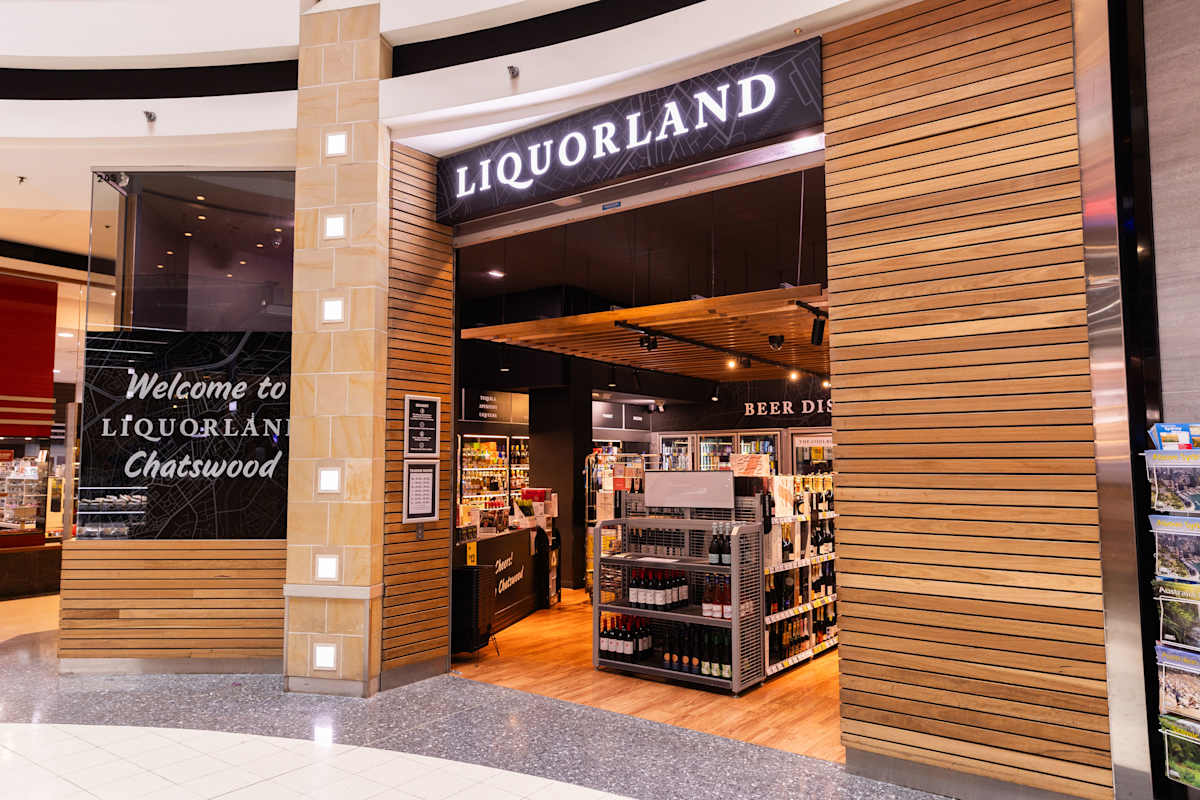 Liquorland storefront image