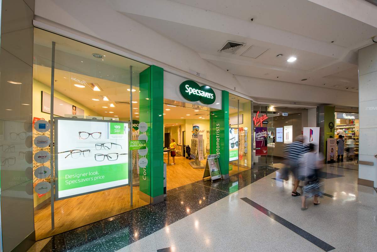 Specsavers storefront image
