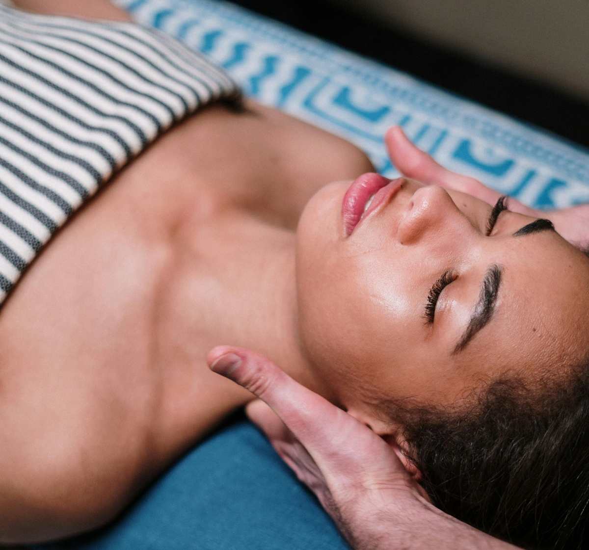 Chi Plus Massage Hero Image Set