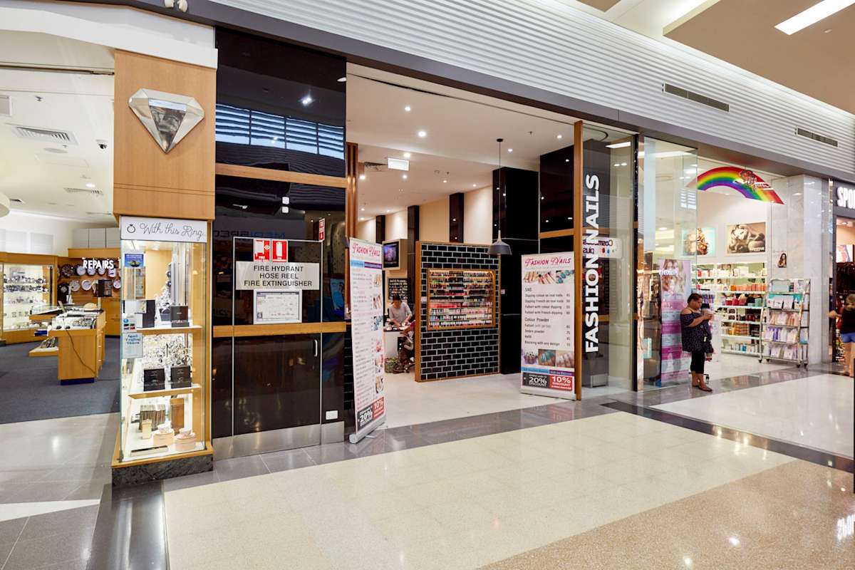 Fashion Nails & Beauty storefront image