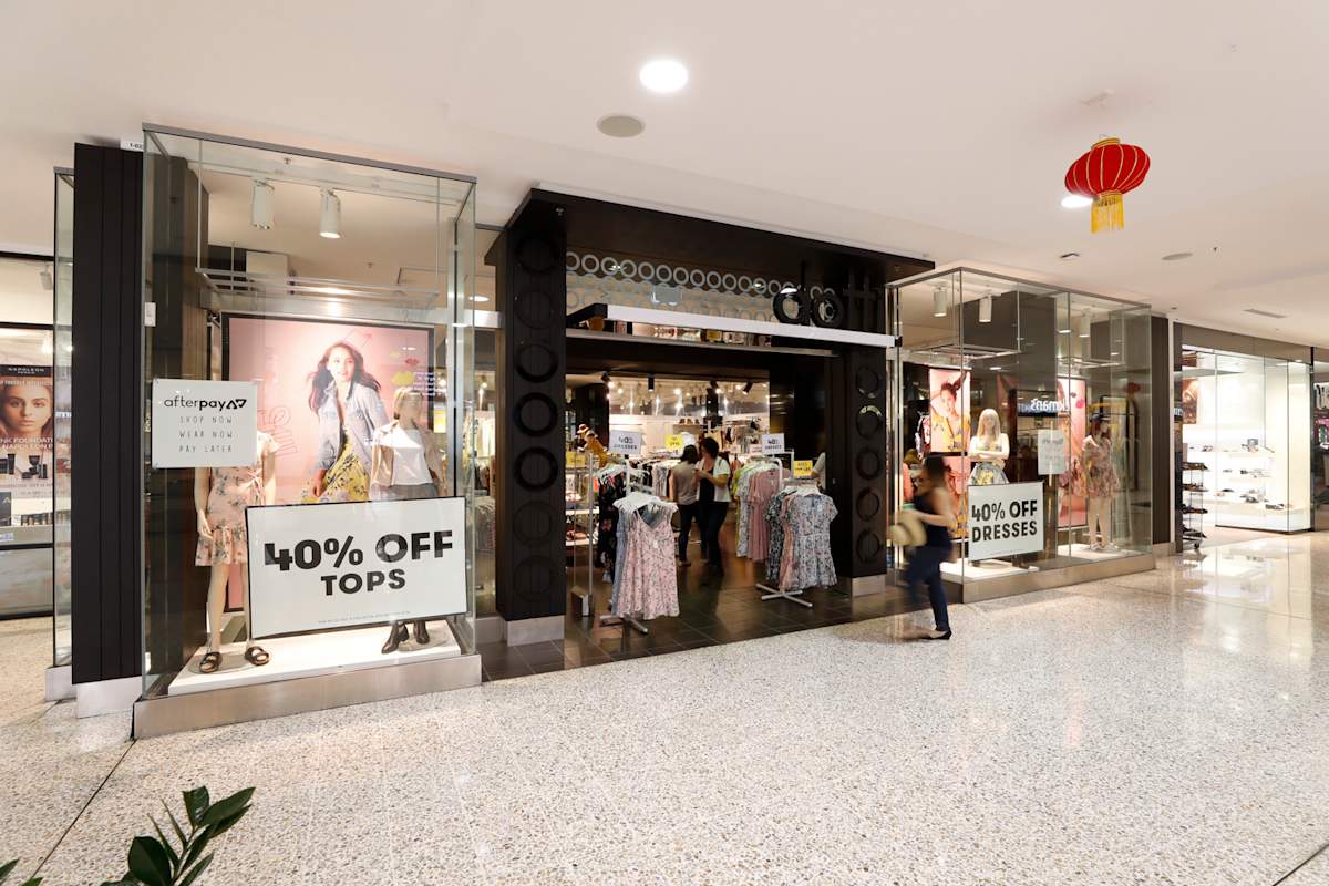 Dotti storefront image