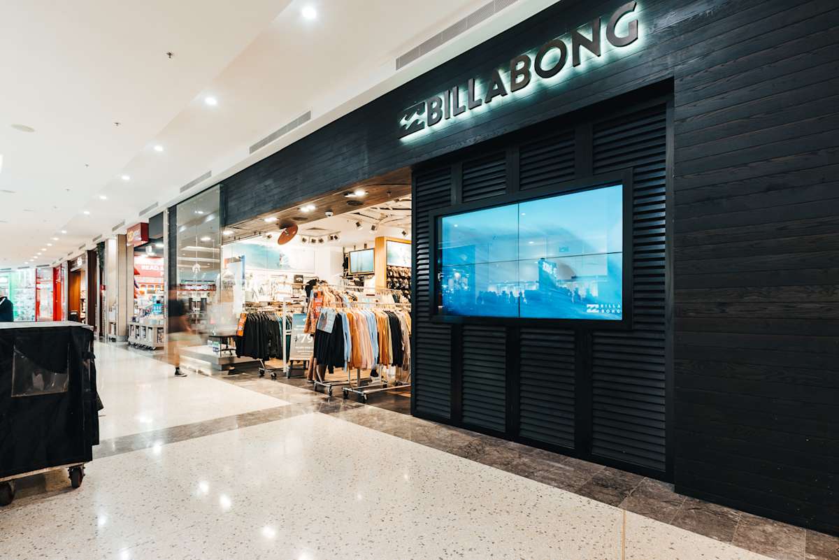 Billabong storefront image
