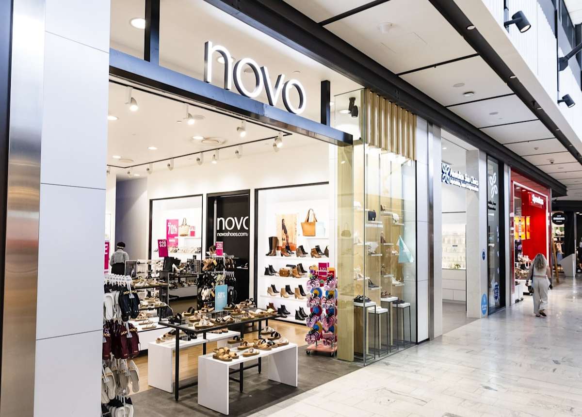 Novo storefront image