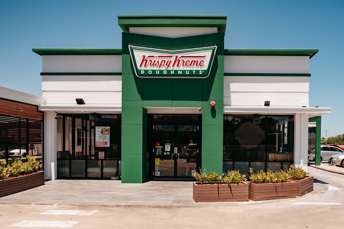 Krispy Kreme storefront image