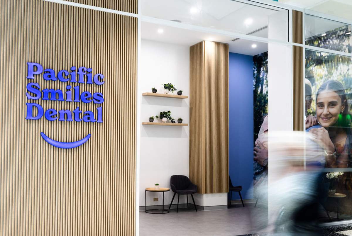Pacific Smiles Dental storefront image