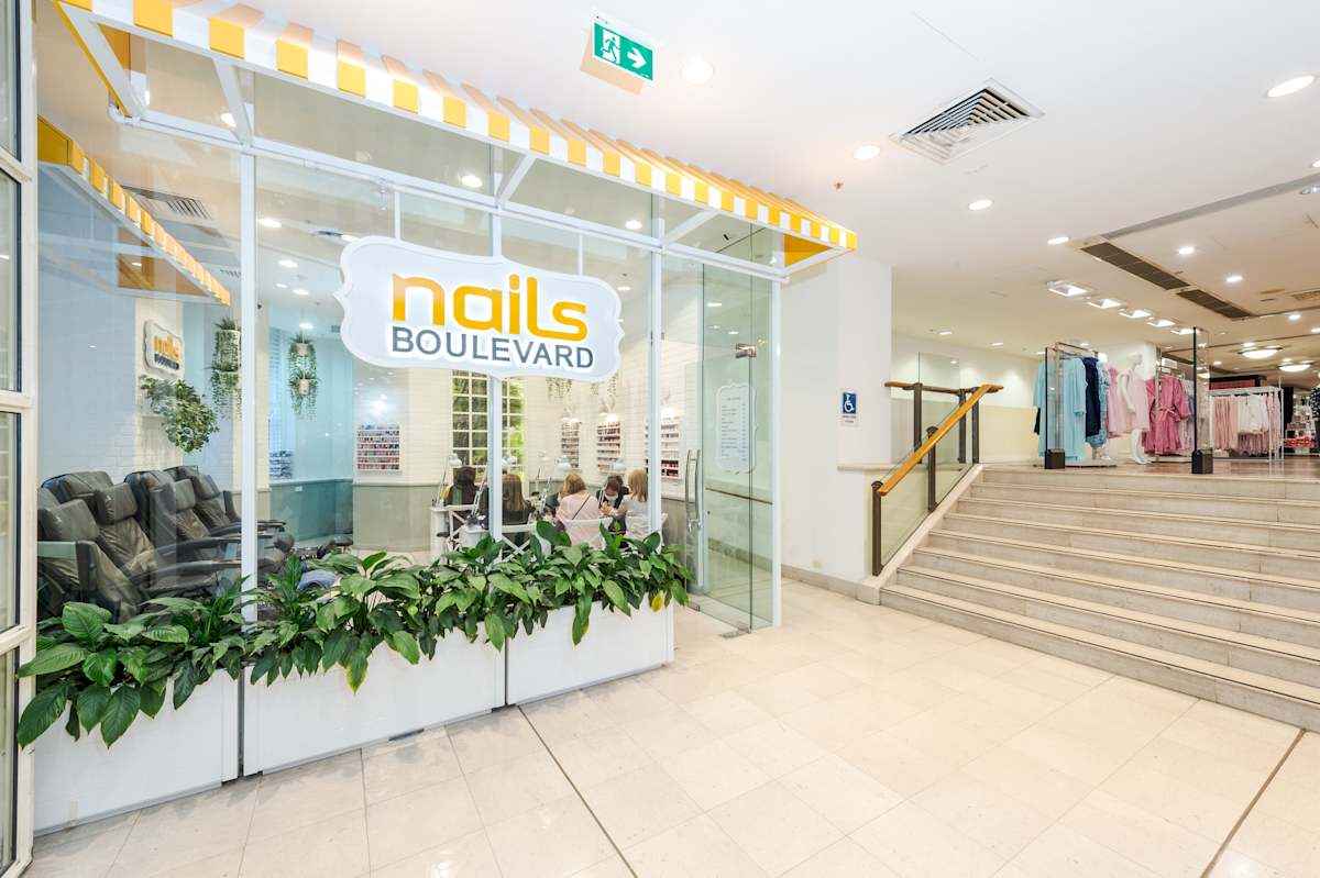 Nails Boulevard storefront image