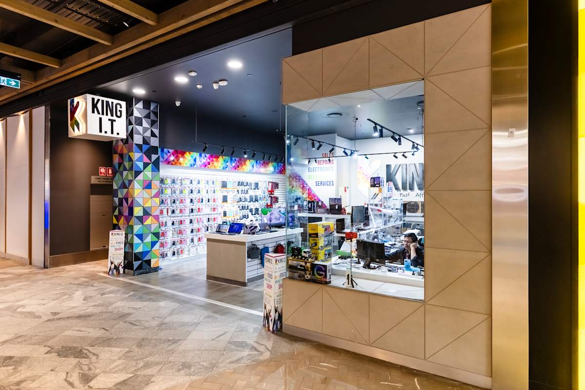 King IT storefront image