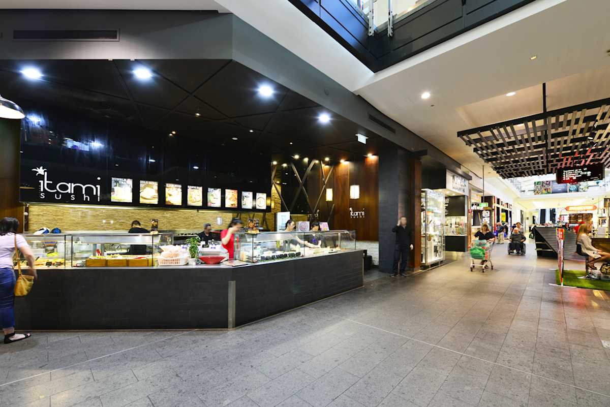 Itami Sushi storefront image