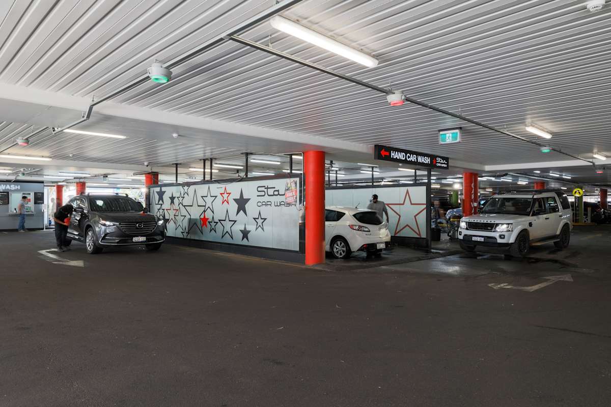 Star Car Wash storefront image