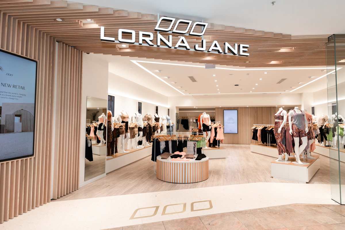 Lorna Jane storefront image