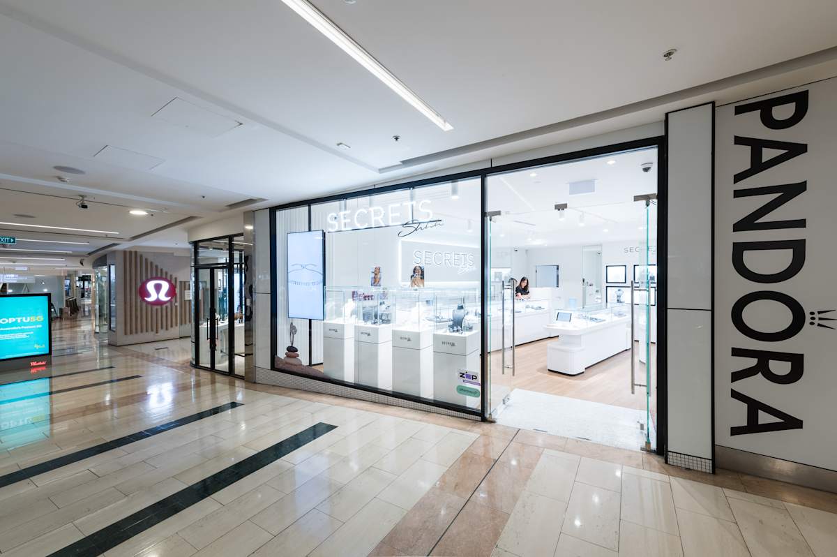 Secrets Shhh storefront image