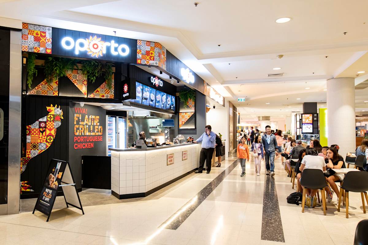 Oporto storefront image