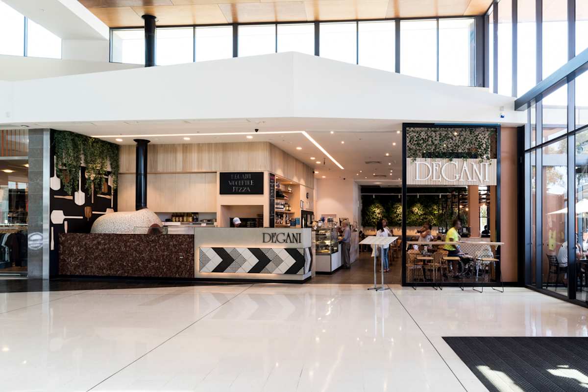 Degani Cafe storefront image