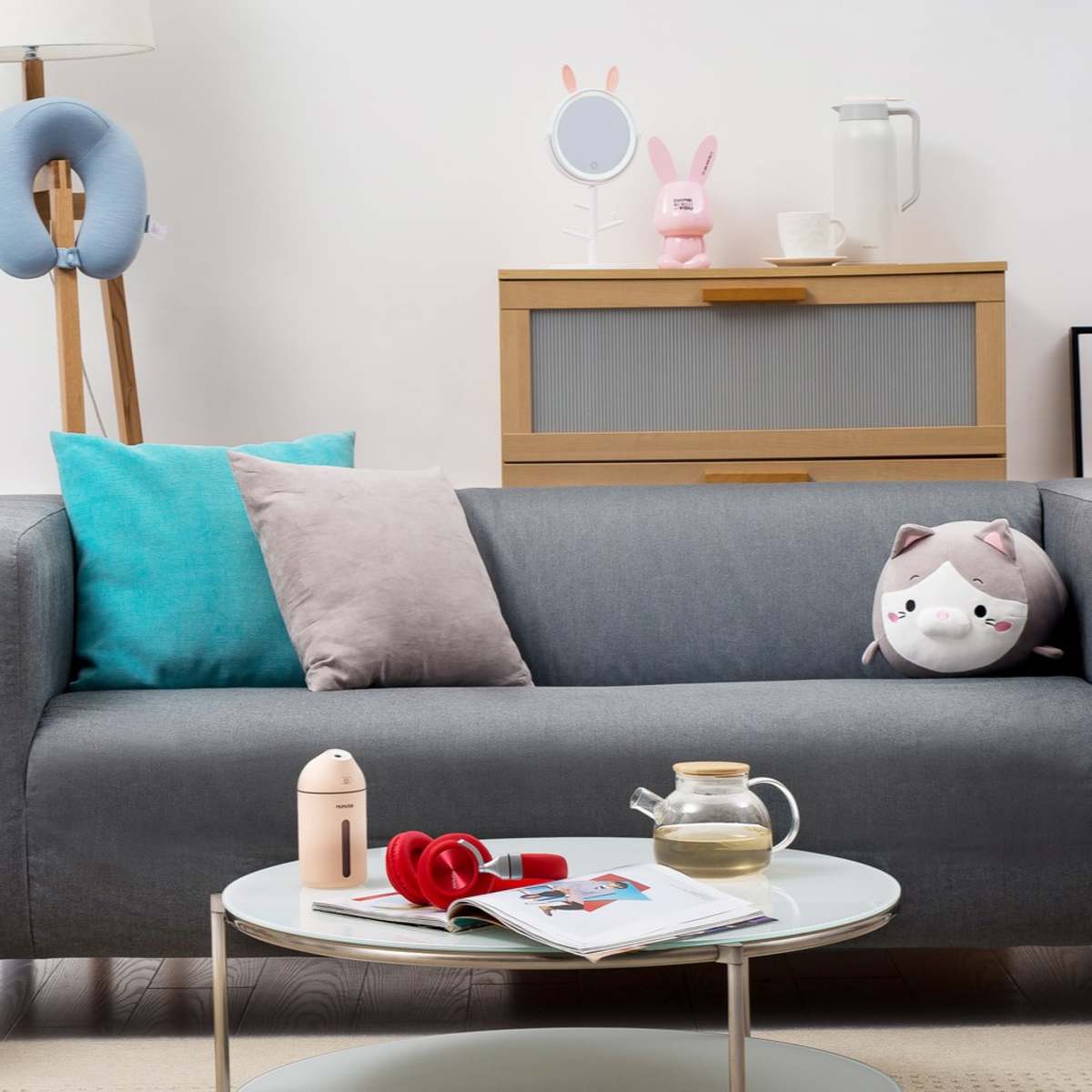 Picture of a loungeroom with different products 