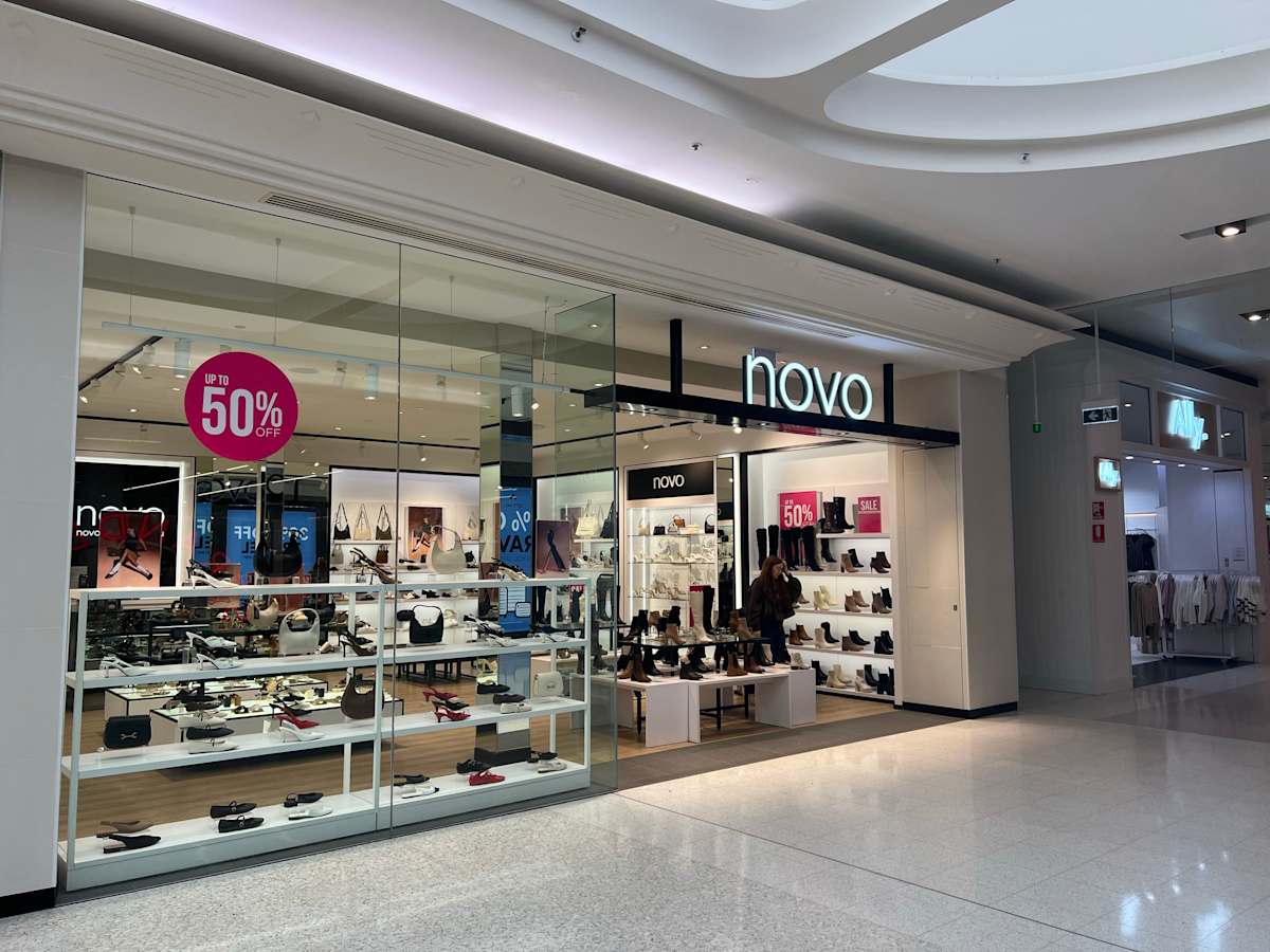 Novo storefront image