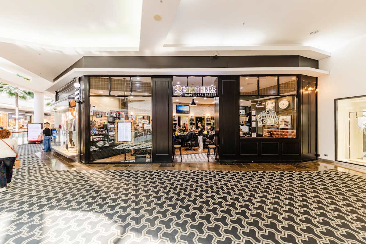 2 Brothers Traditional Barber storefront image
