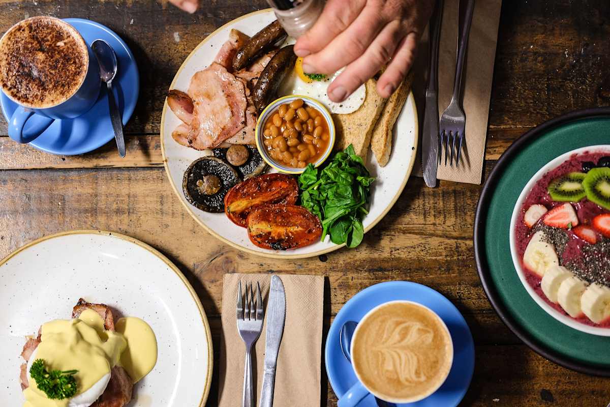Flatlay of breakfast food. 