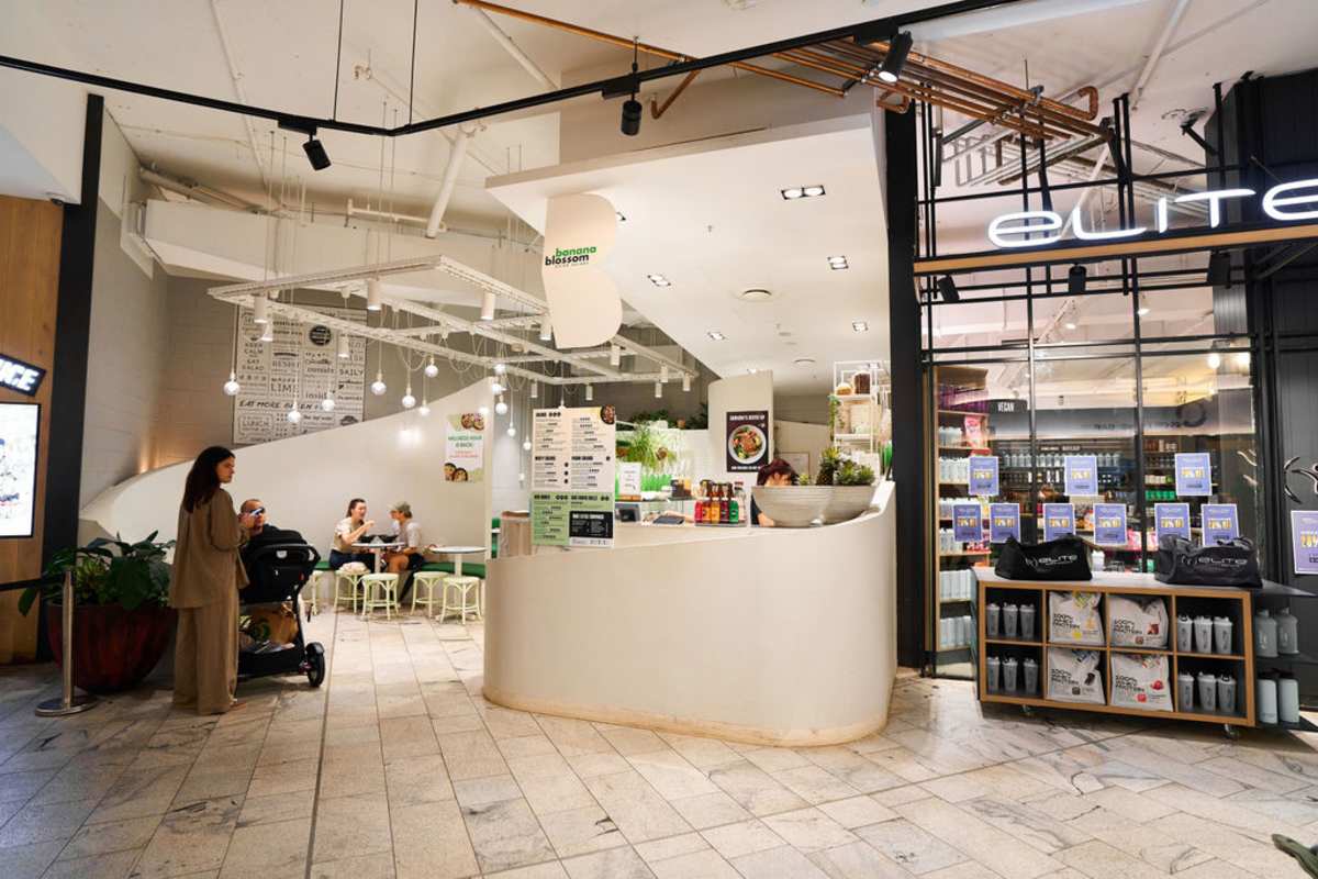 Banana Blossom storefront image