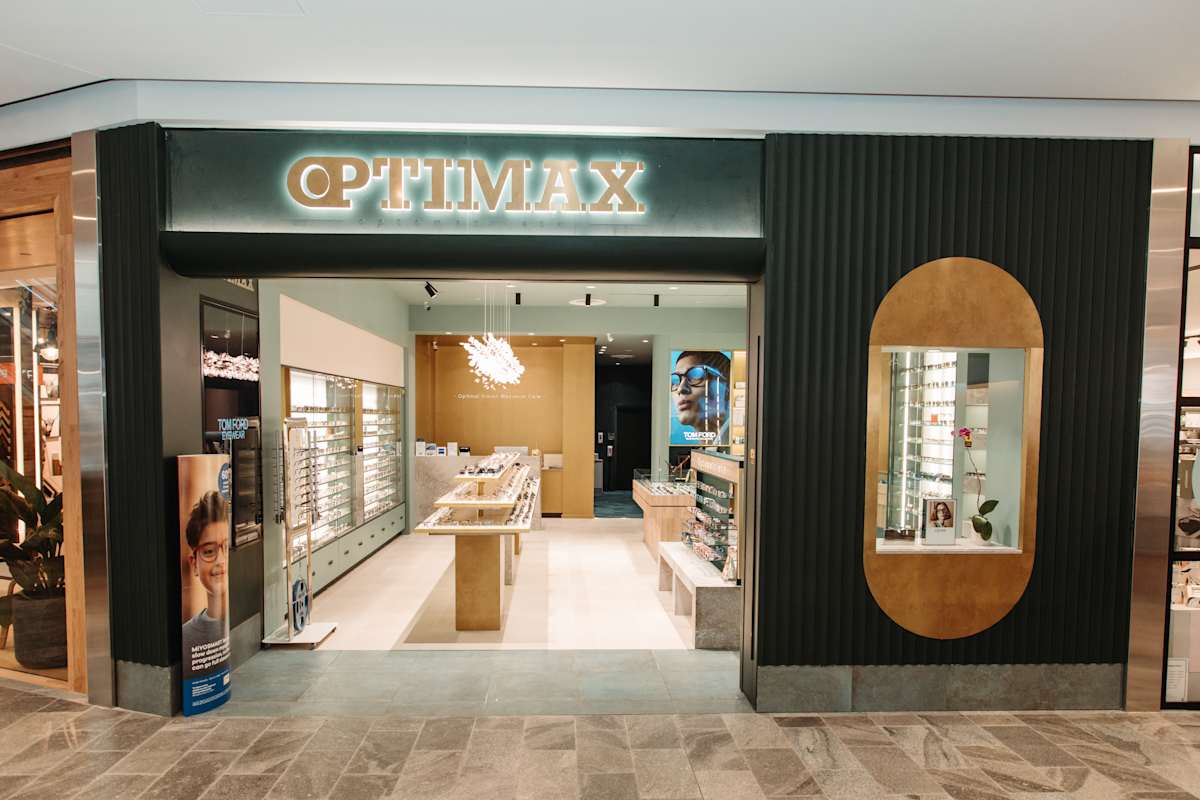 Optimax Optometrists storefront image