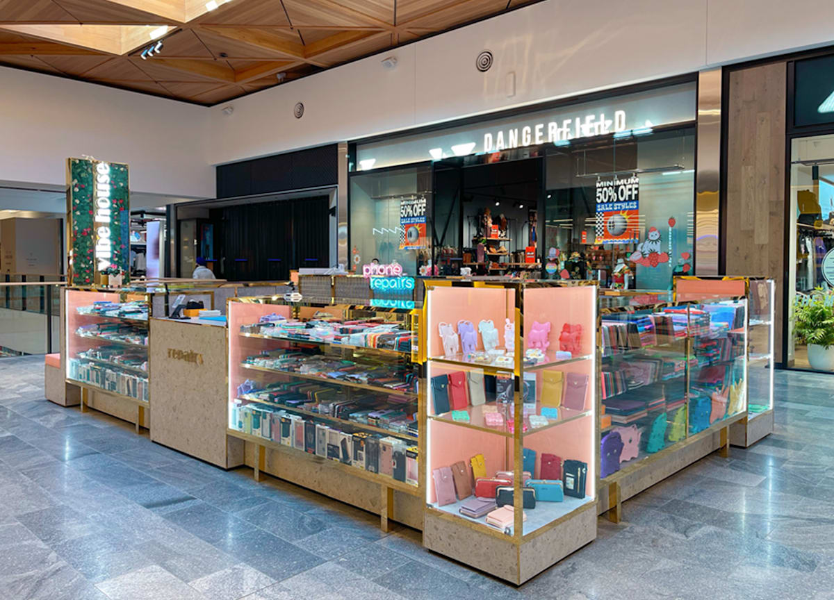 Vibe House storefront image