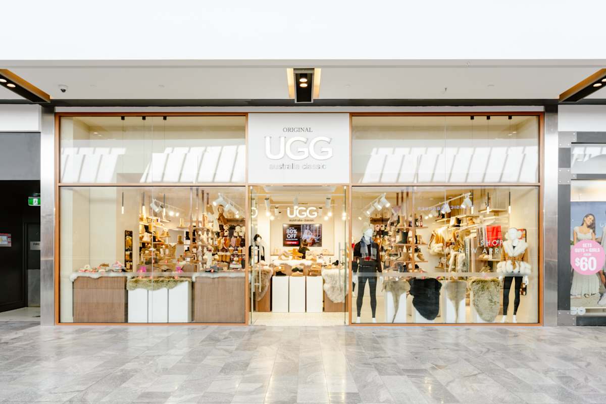 Original UGG Australian Classic storefront image