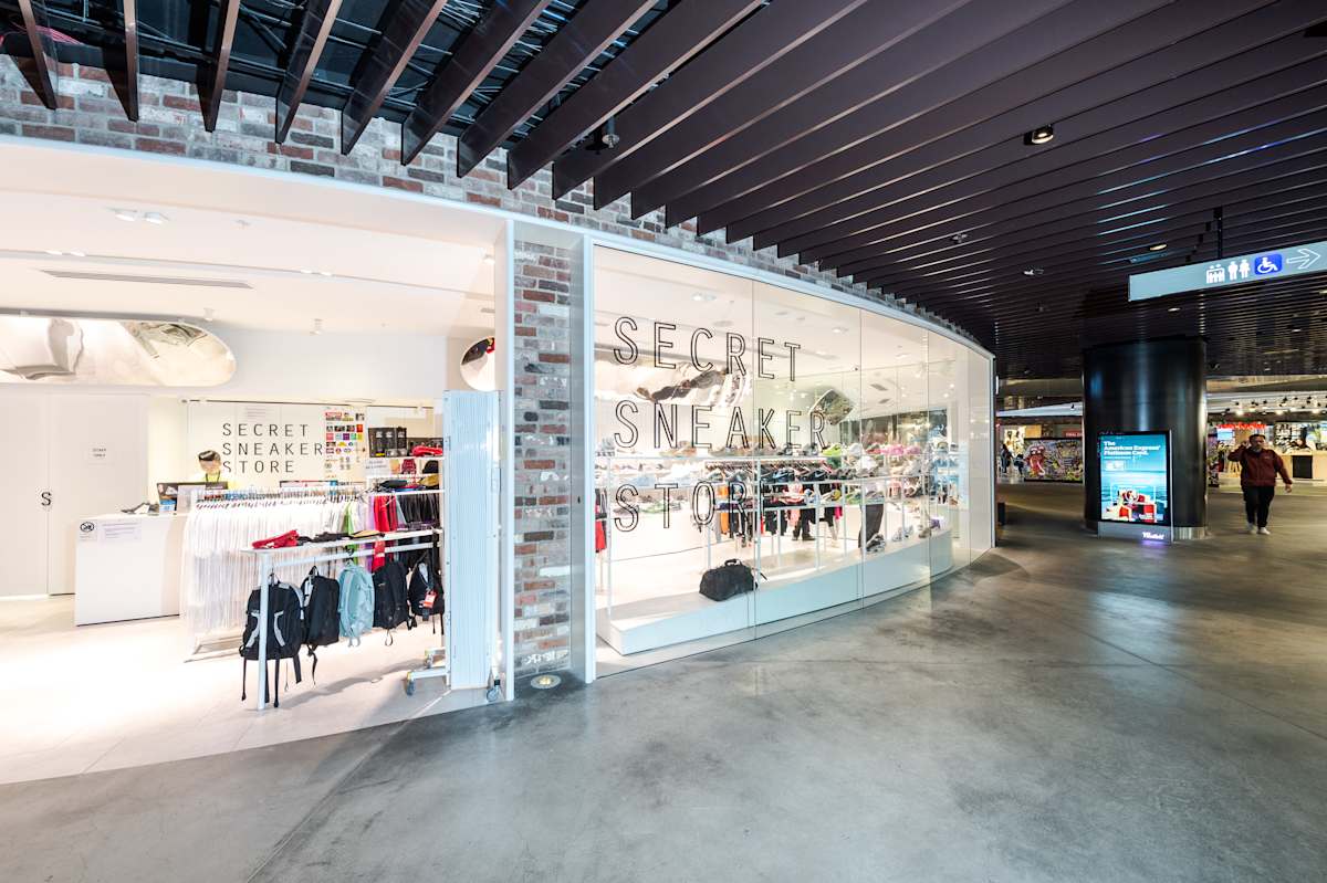 Secret Sneaker Store storefront image