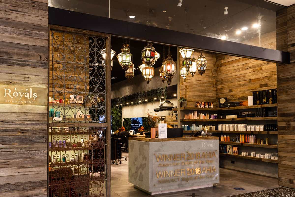 Royals Hair & Beauty storefront image