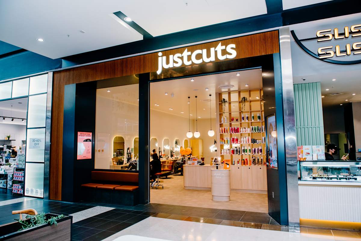 Just Cuts storefront image