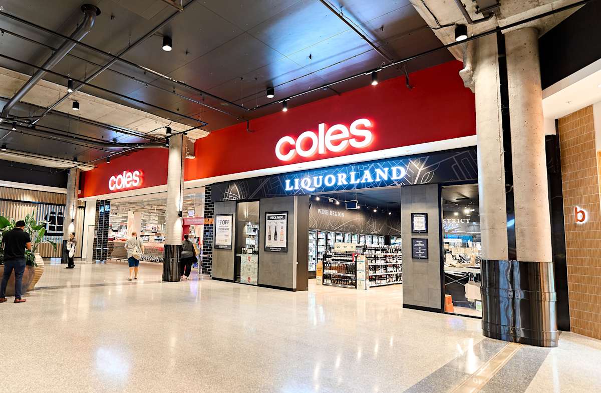 Liquorland storefront image
