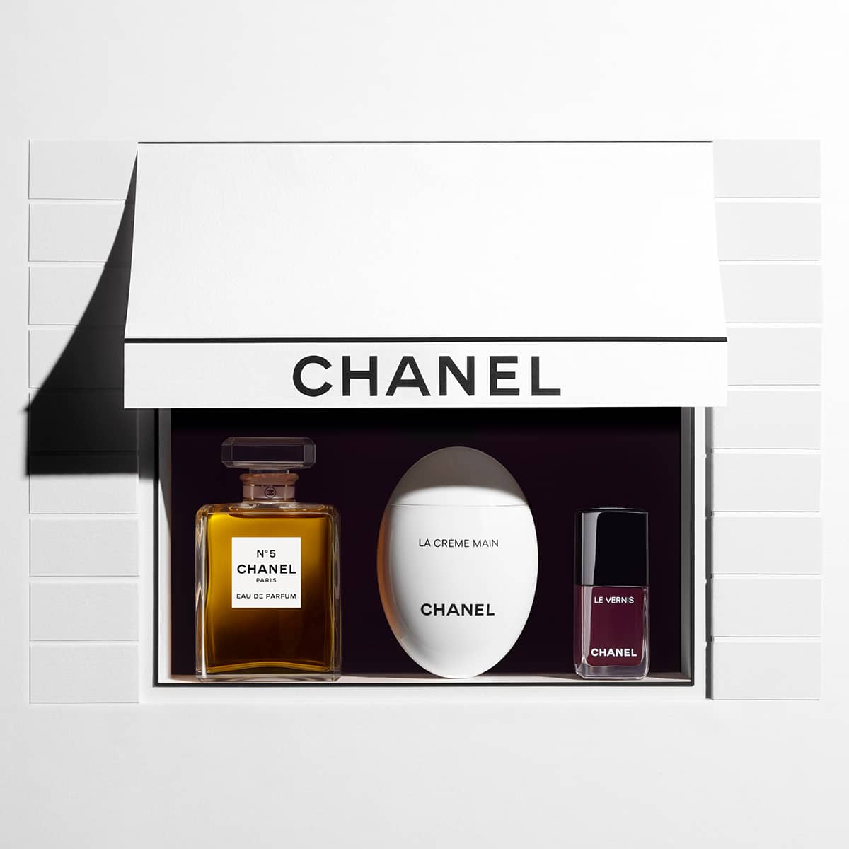 CHANEL FRAGRANCE AND BEAUTY