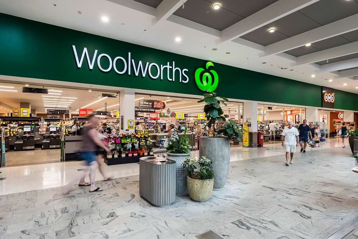BWS storefront image