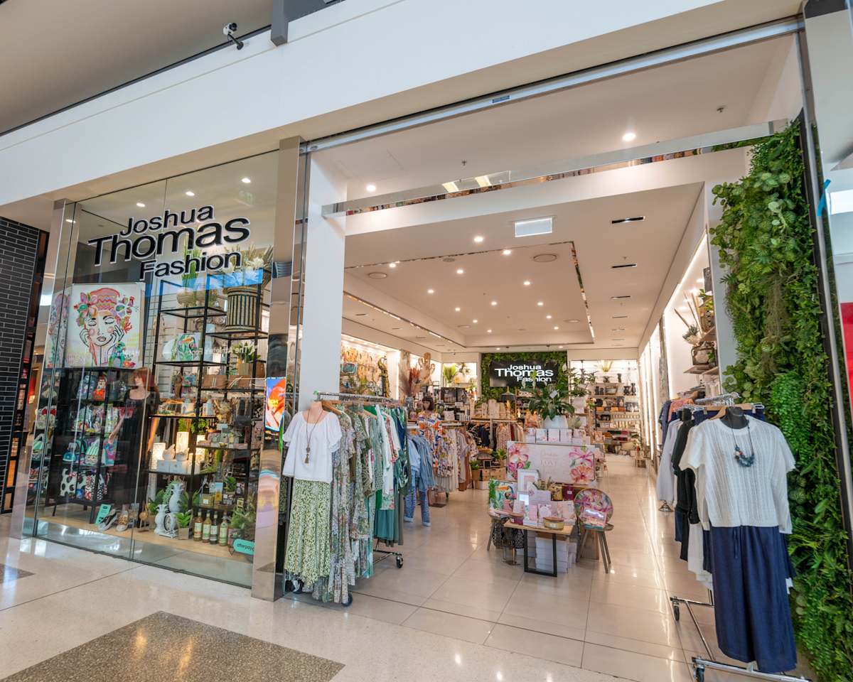 Joshua Thomas Fashion storefront image