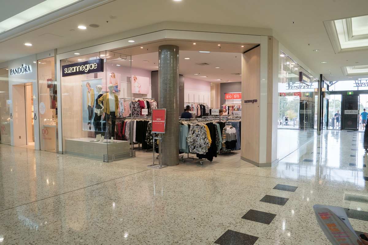 Suzanne Grae storefront image