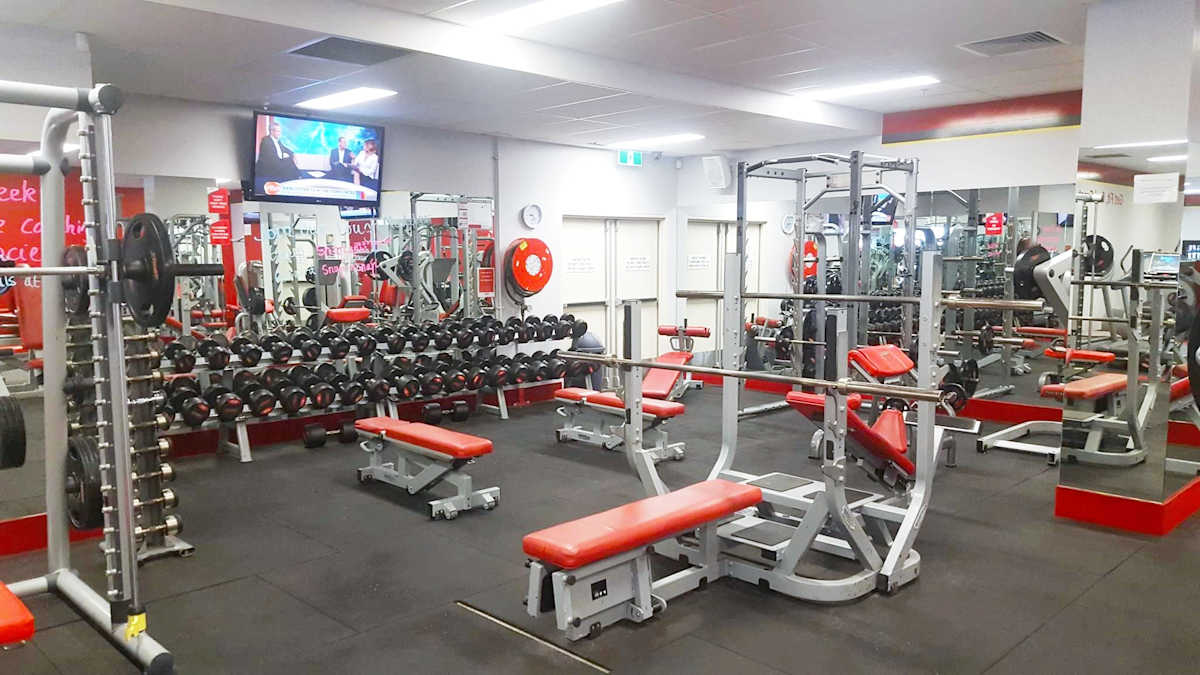 Retailer Snap Fitness hero image set