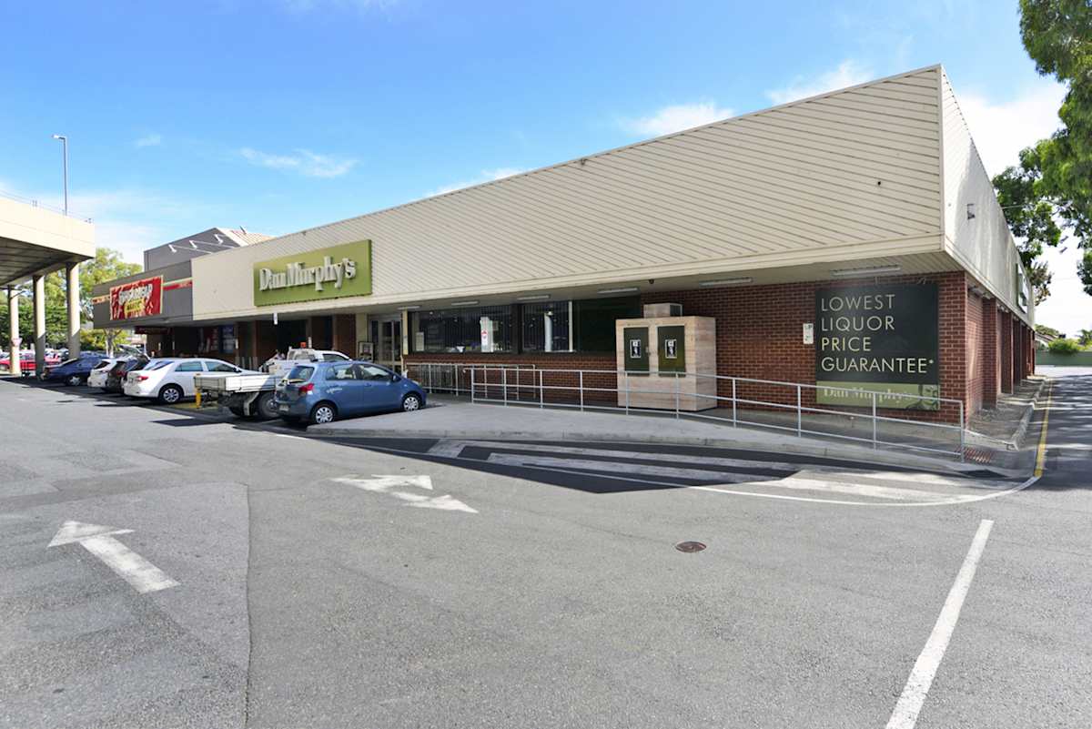 Dan Murphy's storefront image