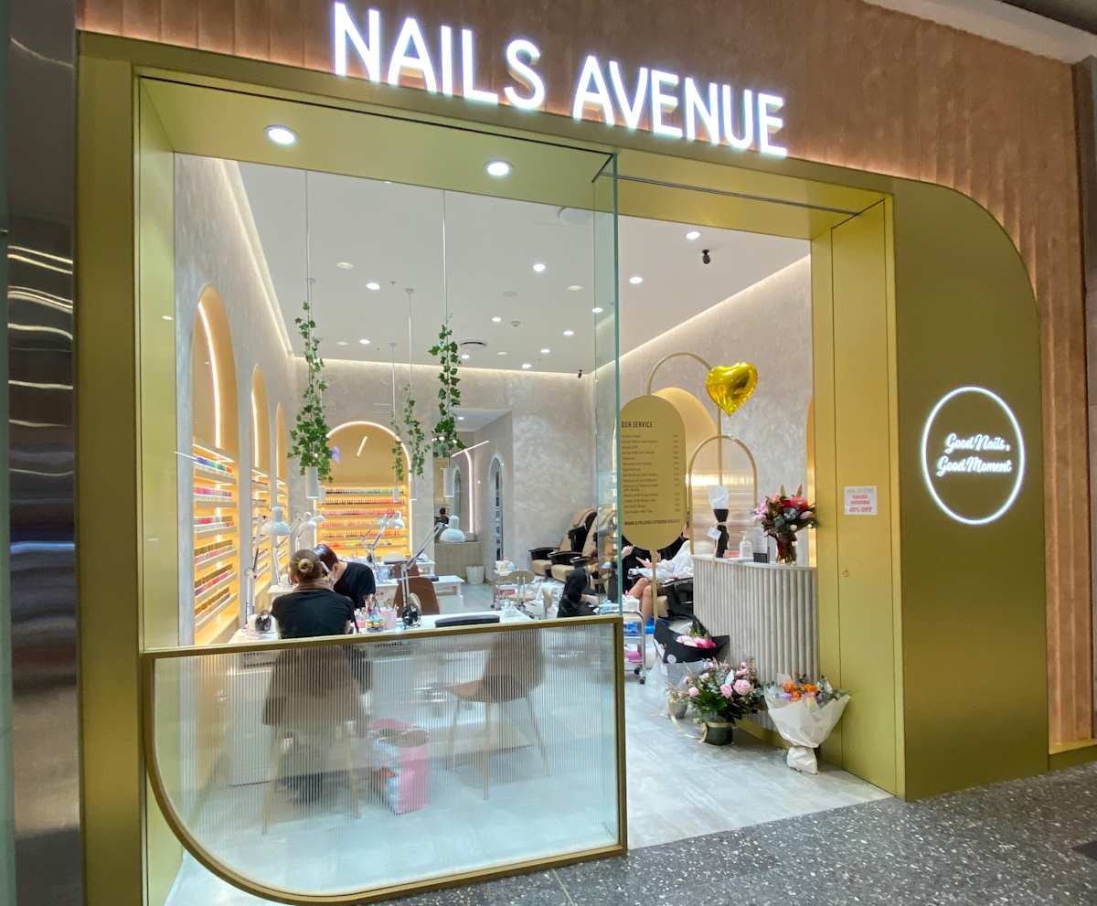 Nails Avenue storefront image