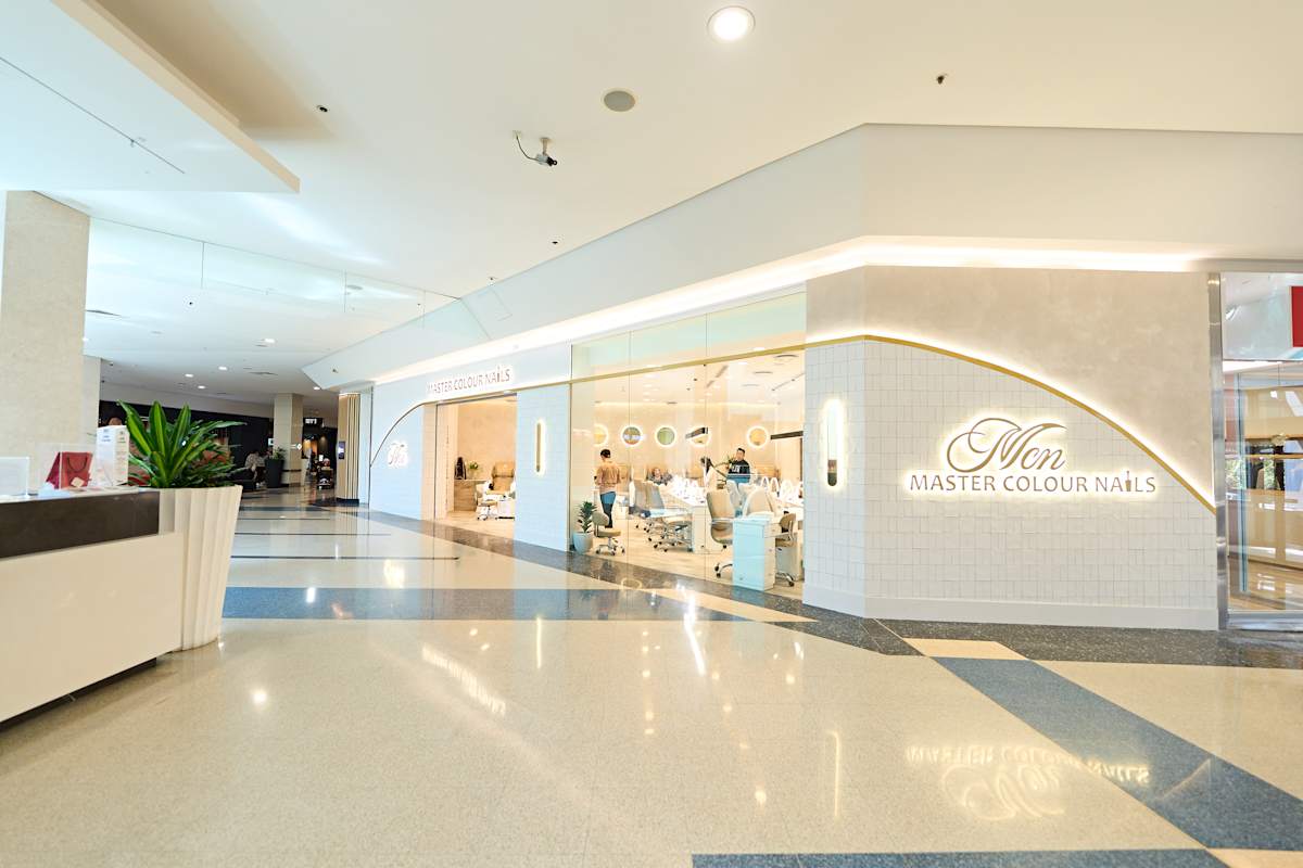 Master Colour Nails storefront image